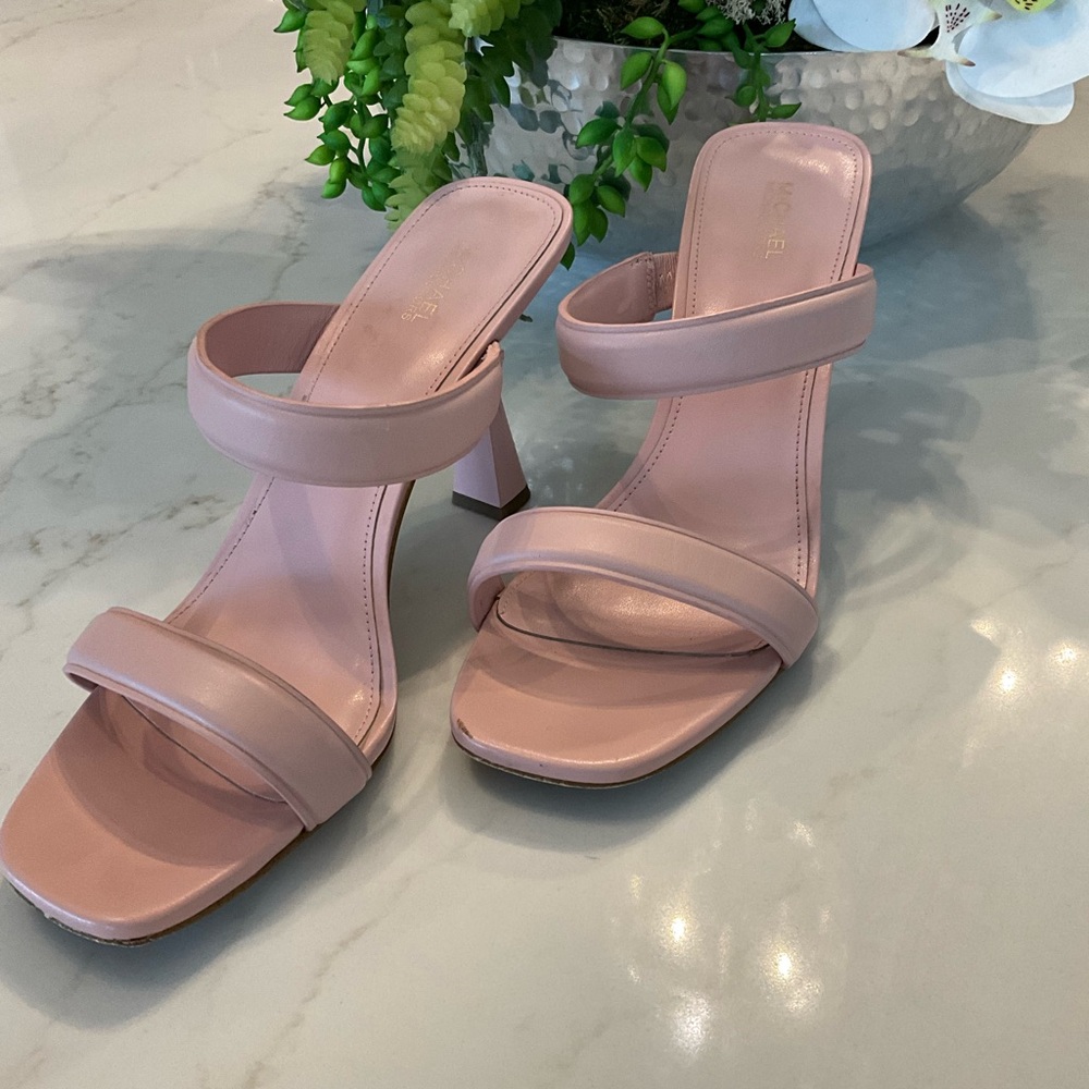 Michael Kors pink sandals